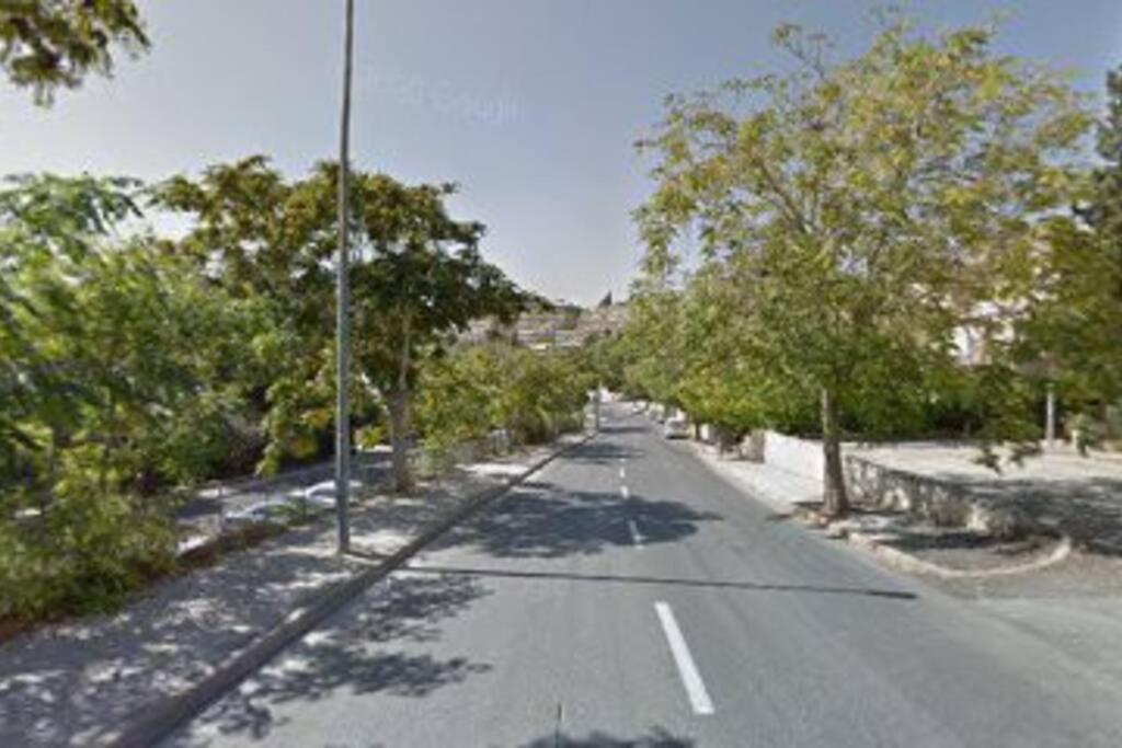 Oded Inviting Housing Apartment Jerusalem Exterior photo