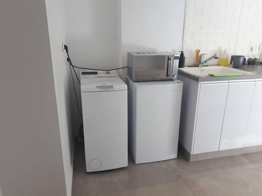 Oded Inviting Housing Apartment Jerusalem Exterior photo